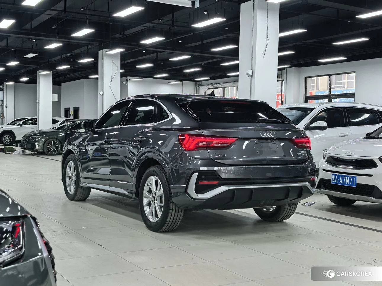 Audi Q3 Sportback id 4461614 из Китая 23