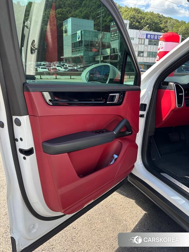 Porsche Cayenne (PO536) id 4693890 из Кореи 8