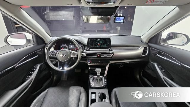 Kia Seltos id 3813152 из Кореи 17