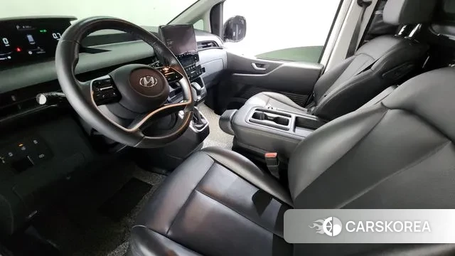 Hyundai Staria id 3740010 из Кореи 17