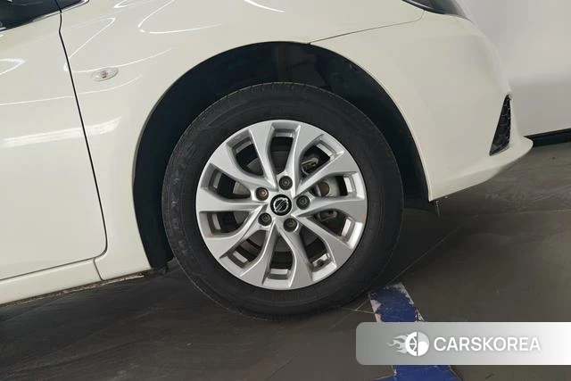 Nissan Xuan Yi id 3824761 из Китая 14