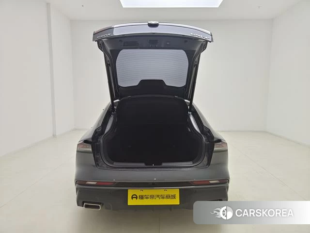 Chang'an UNI-V id 4387613 из Китая 17