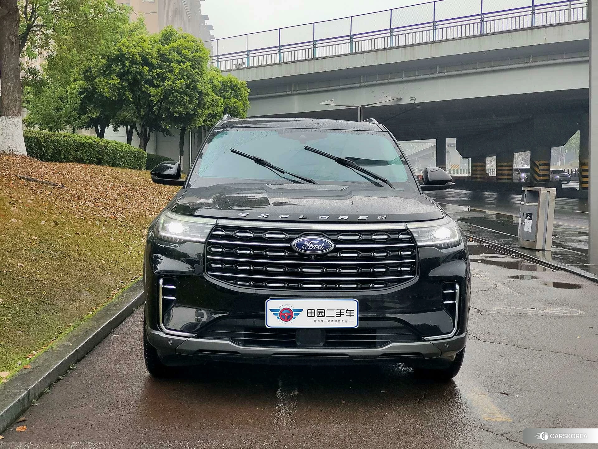 Ford Explorer id 4420865 из Китая 7