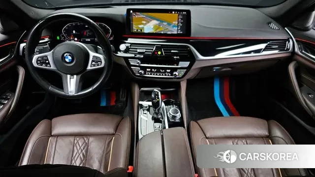 BMW 5 Series (G30) id 3342917 из Кореи 17