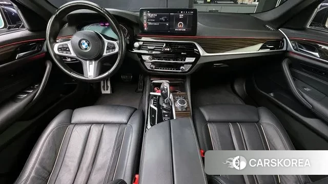 BMW 5 Series (G30) id 3740673 из Кореи 17