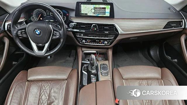 BMW 5 Series (G30) id 3861534 из Кореи 17