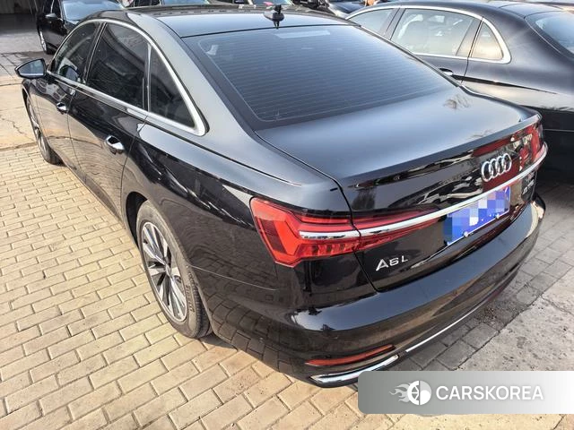 Audi A6L id 4291564 из Китая 11
