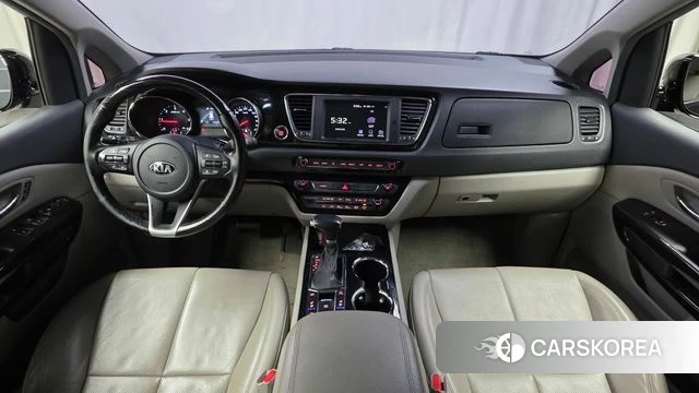 Kia The New Carnival id 3845290 из Кореи 17