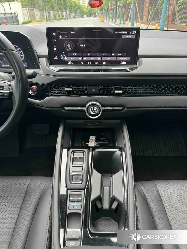 Honda Accord PHEV id 4387273 из Китая 14