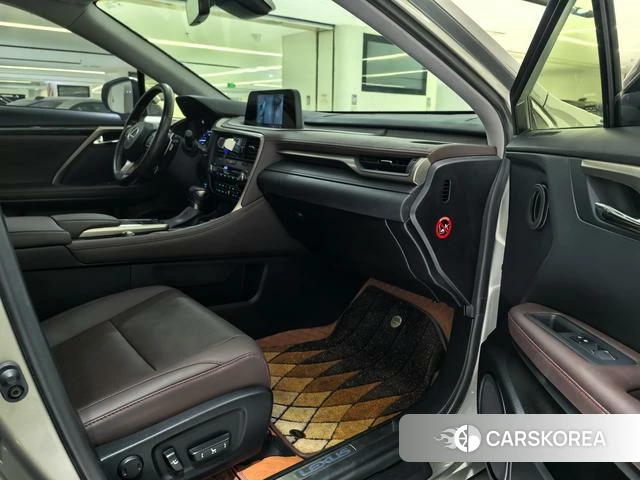 Lexus RX id 4314555 из Китая 17