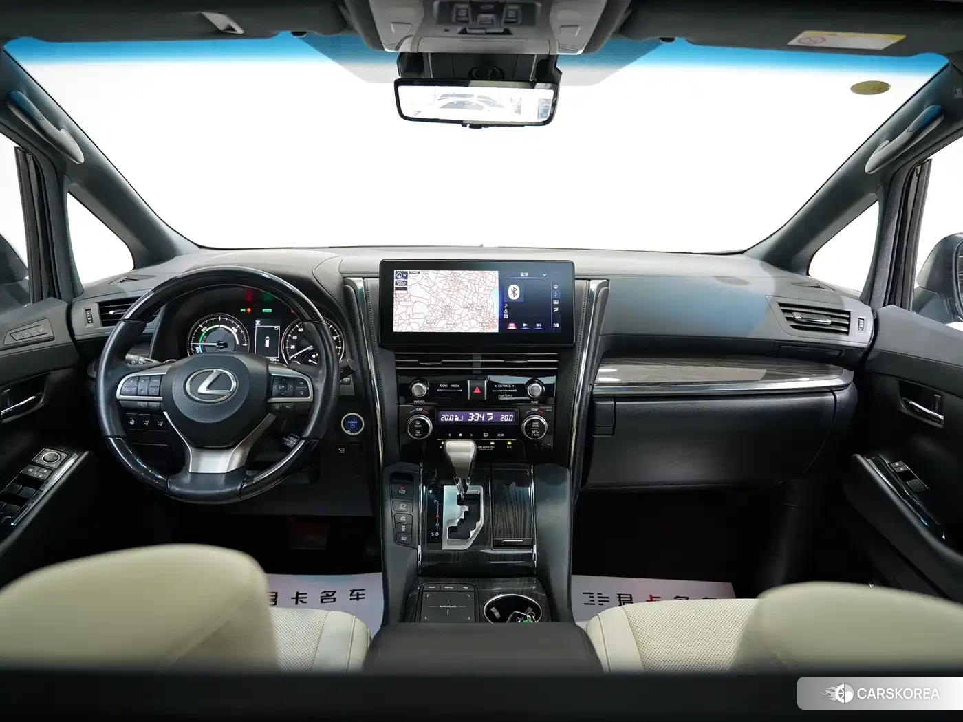 Lexus LM id 4559795 из Китая 19