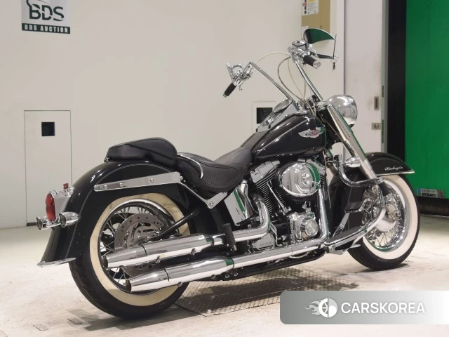 Проданный Harley-Davidson Softail Deluxe FLSTN1580 2014 из Японии, фото 2