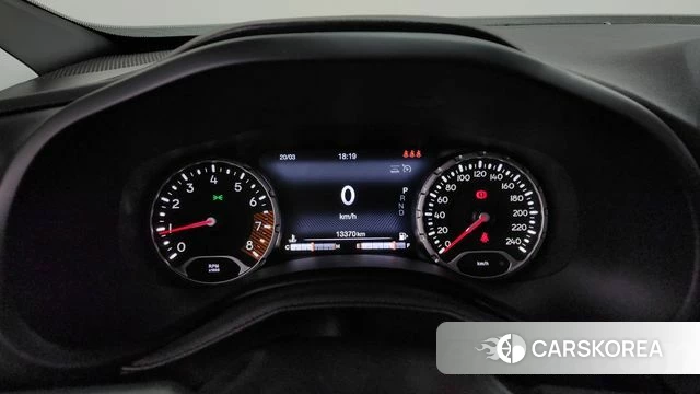 Jeep Renegade id 3817763 из Кореи 17