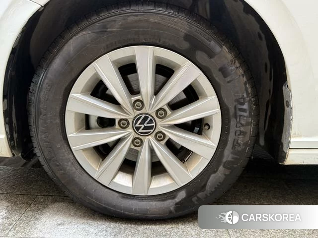 Volkswagen Lavida id 4290670 из Китая 13