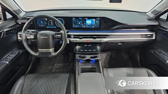 Hyundai Grandeur (GN7) id 3544988 из Кореи 17