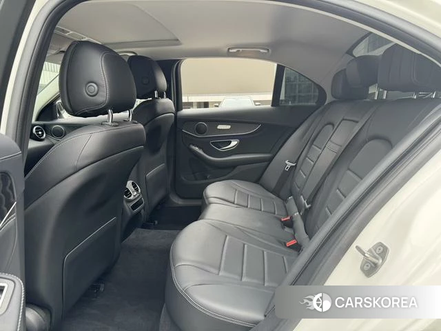 Mercedes-Benz Class C id 4182542 из Китая 13