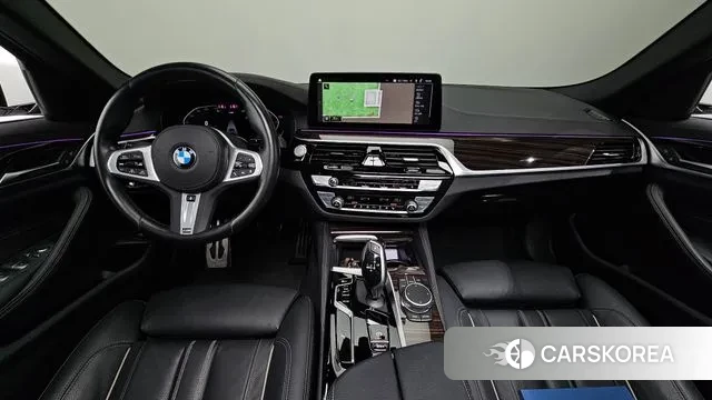 BMW 5 Series (G30) id 3427375 из Кореи 17