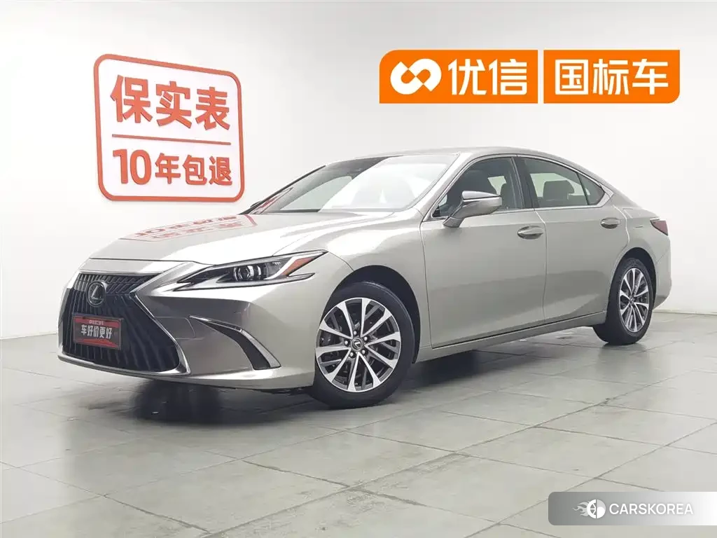 Lexus ES id 4628176 из Китая 21