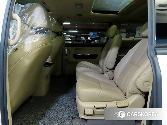 Kia The New Carnival id 3824927 из Кореи 17