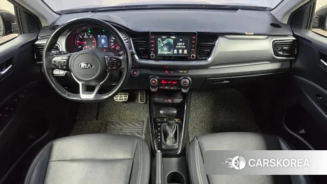 Kia Stonic id 3552921 из Кореи 17