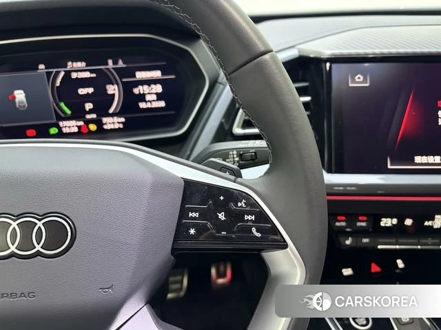 Audi Q4 e-tron id 3993411 из Китая 13