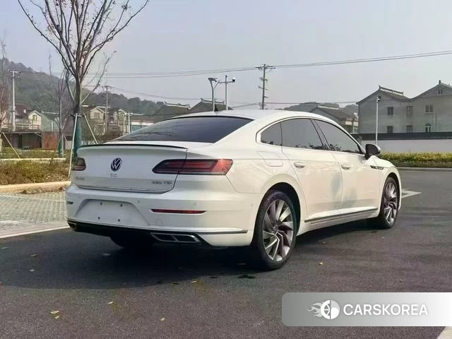 Volkswagen CC id 4242063 из Китая 7