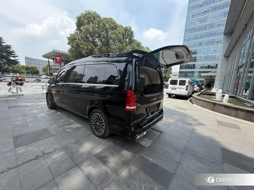 Mercedes-Benz V-Class id 4654436 из Китая 15