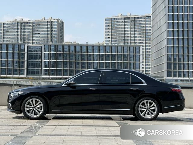 Mercedes-Benz S-class id 4260019 из Китая 19