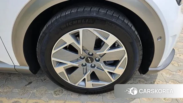 Genesis GV60 id 3042229 из Кореи 17