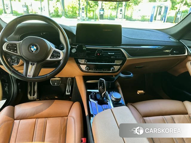 BMW 5 Series (G30) id 4864167 из Кореи 7