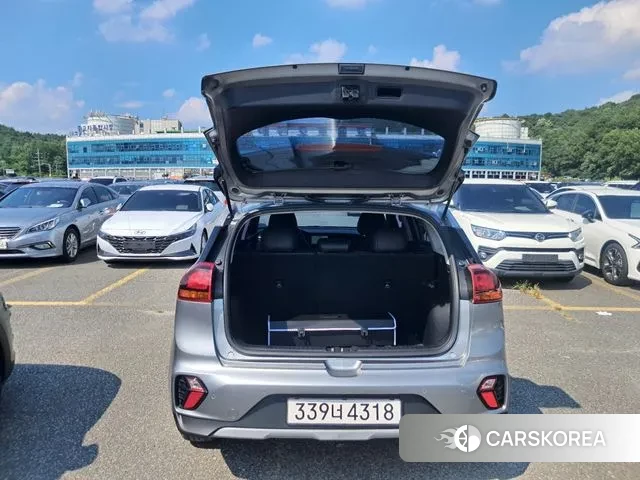 Kia The New Niro id 3044326 из Кореи 16