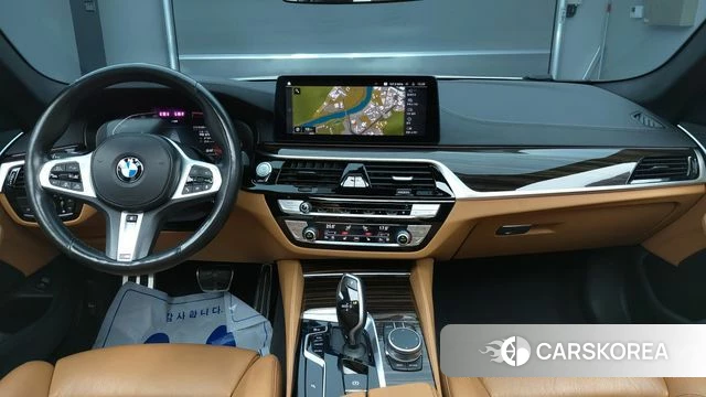 BMW 5 Series (G30) id 3885238 из Кореи 17