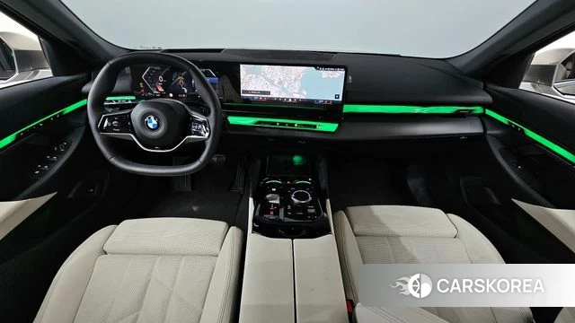 BMW 5 Series (G60) id 3921621 из Кореи 17