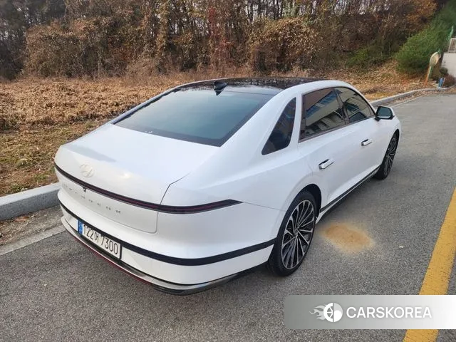 Hyundai Grandeur Hybrid (GN7) id 3400404 из Кореи 17