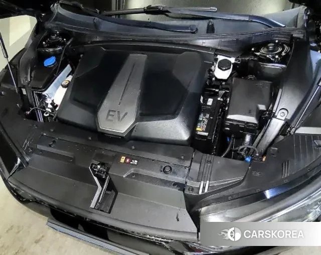 Kia EV6 id 3596901 из Кореи 17