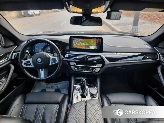 BMW 5 Series (G30) id 4360901 из Кореи 17