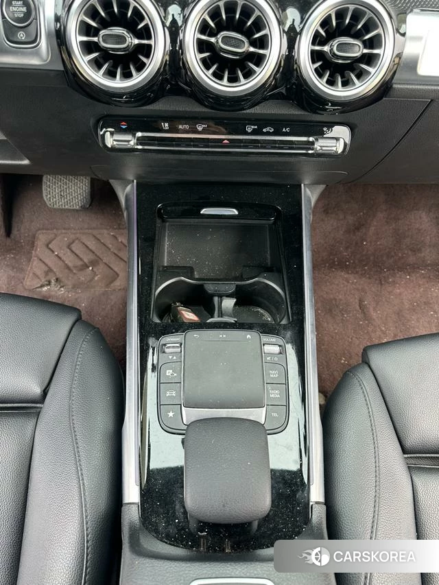Mercedes-Benz GLB id 4273881 из Китая 9