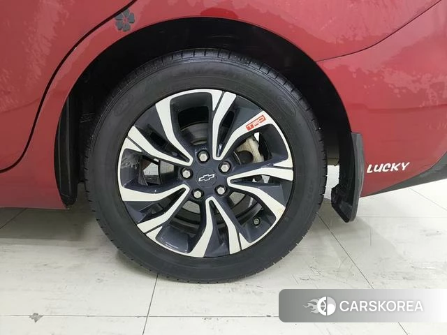 Chevrolet Cruze id 3857773 из Китая 17