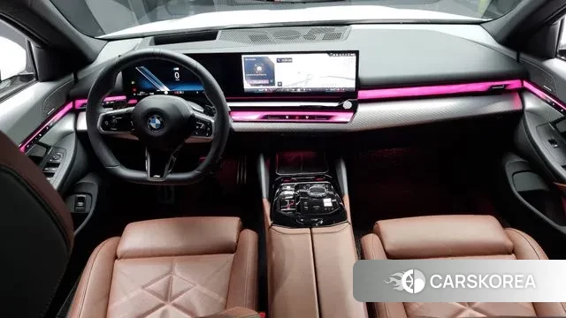 BMW 5 Series (G60) id 3399882 из Кореи 17