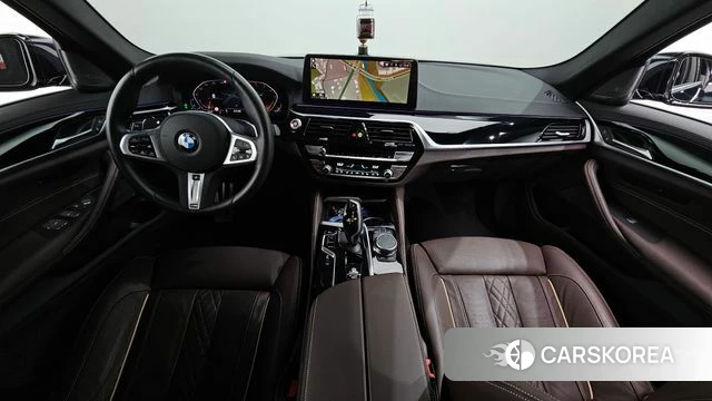 BMW 5 Series (G30) id 3914887 из Кореи 17