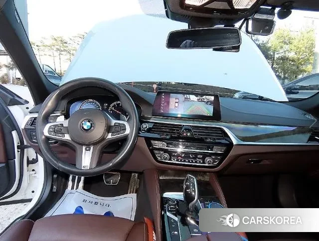 BMW 5 Series (G30) id 3682556 из Кореи 17