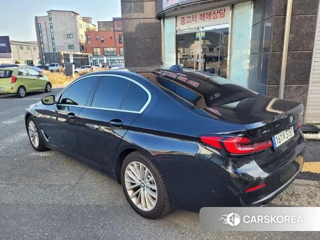 BMW 5 Series (G30) id 3428226 из Кореи 12