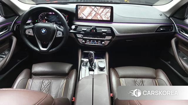 BMW 5 Series (G30) id 4495211 из Кореи 29