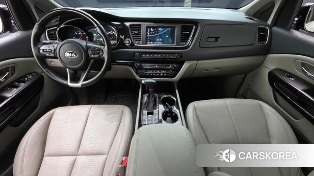 Kia The New Carnival id 3796145 из Кореи 17