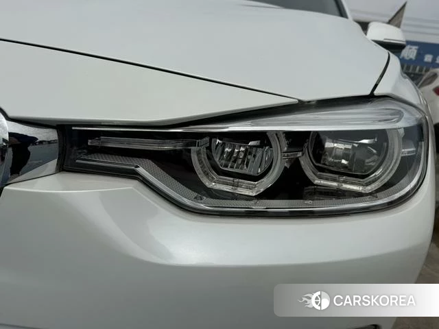 BMW 3 series id 3944869 из Китая 14