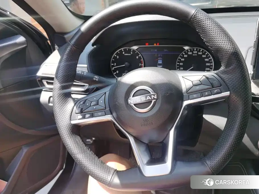 Nissan Altima id 4681166 из Китая 13