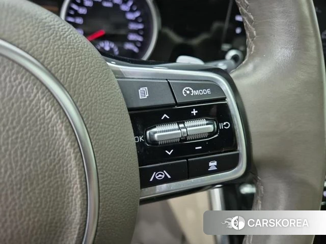 Kia Carnival 4th generation id 4410120 из Кореи 16