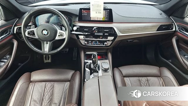 BMW 5 Series (G30) id 4496362 из Кореи 31