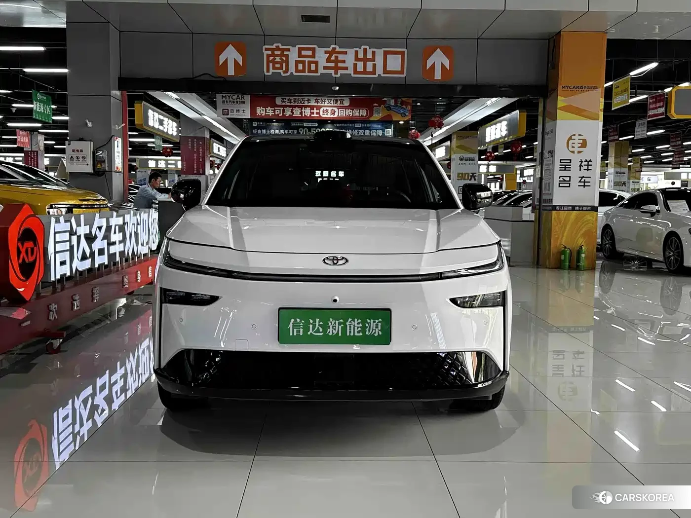 Toyota Platinum Wisdom 3X id 4674370 из Китая 21