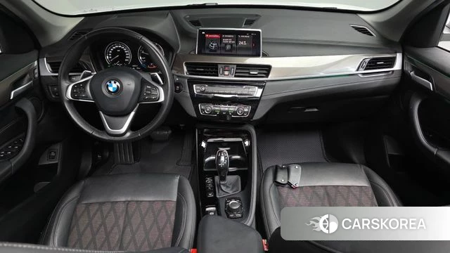 BMW X1 (F48) id 4501741 из Кореи 31